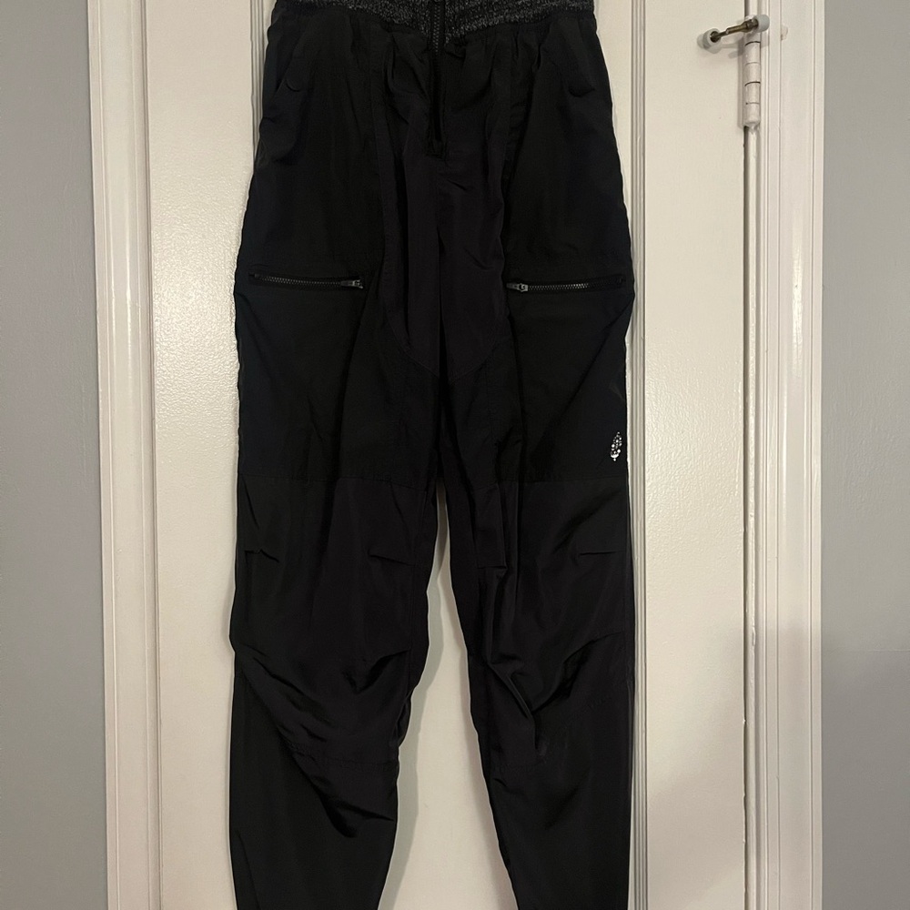 Free People Movement Black Sm Nylon Jogger pants with Sweater waistband